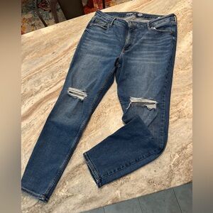 NWOT Old Navy High rise rockstar super skinny 14 short distressed jeans